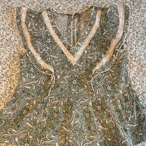 LOFT Green Floral Lace Women's Blouse